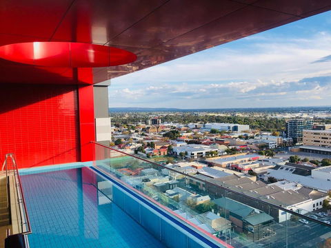 CENTRAL ESCAPE 2 BEDROOM @ ADELAIDE CBD - Port Augusta Accommodation 12