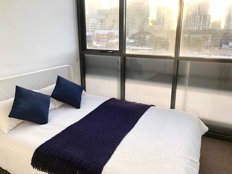 CENTRAL ESCAPE 2 BEDROOM @ ADELAIDE CBD - Port Augusta Accommodation 3