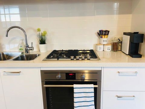 CENTRAL ESCAPE 2 BEDROOM @ ADELAIDE CBD - Port Augusta Accommodation 8