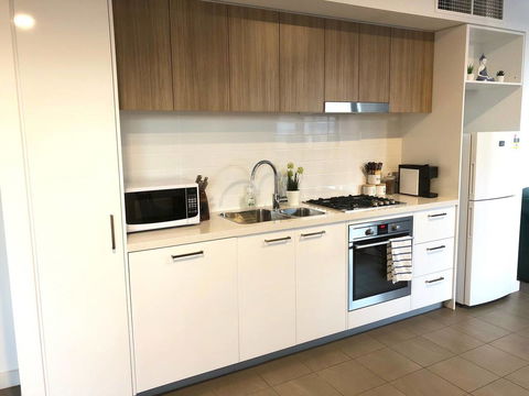 CENTRAL ESCAPE 2 BEDROOM @ ADELAIDE CBD - Port Augusta Accommodation 7