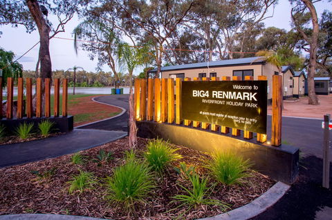 BIG4 Renmark Riverfront Holiday Park - Port Augusta Accommodation 27
