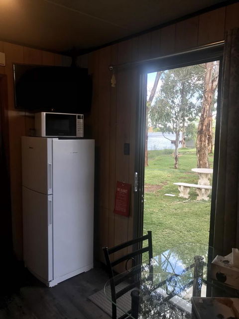 Murray Bridge Riverview Cabin - Port Augusta Accommodation 3