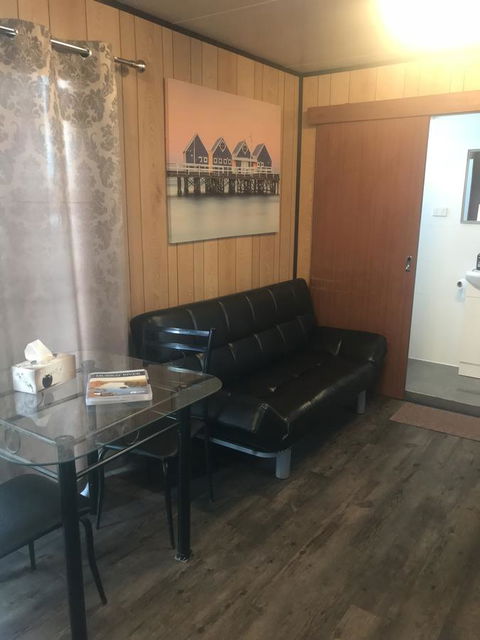 Murray Bridge Riverview Cabin - Port Augusta Accommodation 5