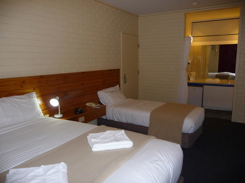 The Wine Vine Hotel - Port Augusta Accommodation 2