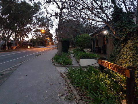 Possum Cottage - Port Augusta Accommodation 12