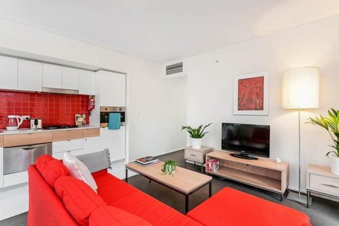 3 Bed North Terrace #42 - Port Augusta Accommodation 9