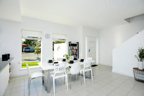 Blue Zone - Aldinga Beach - Port Augusta Accommodation 6