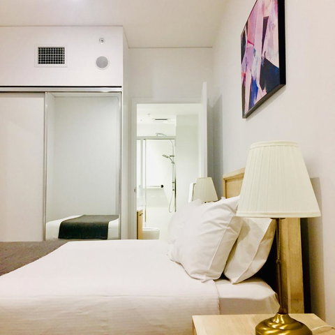 Mid City Apartment - Port Augusta Accommodation 12