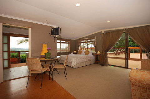 SummerHills Retreat Byron Bay - Port Augusta Accommodation 14