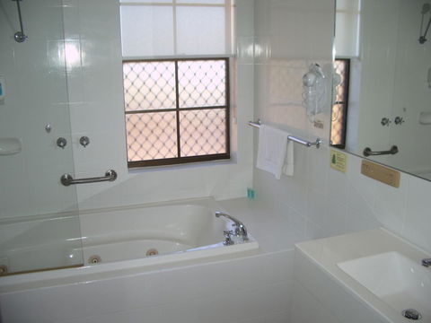 Aviators Lodge - Port Augusta Accommodation 31