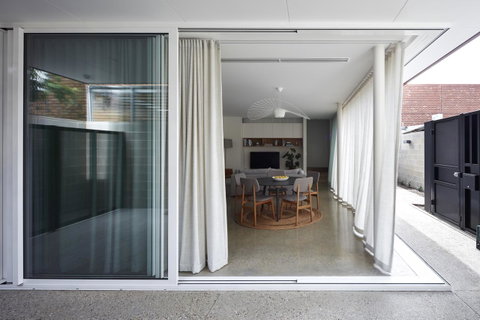Swainson On Castle - Port Augusta Accommodation 10