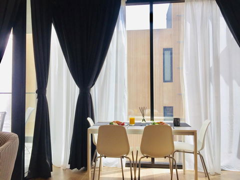 ONE Adelaide CBD - Port Augusta Accommodation 9