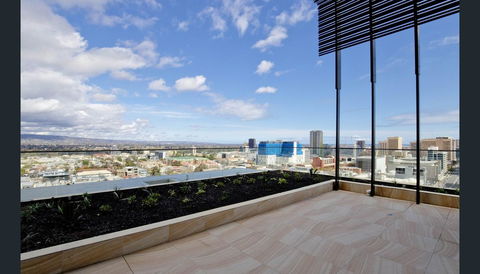 ONE Adelaide CBD - Port Augusta Accommodation 32