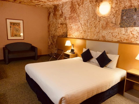 Desert Cave Hotel - Port Augusta Accommodation 3