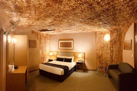Desert Cave Hotel - Port Augusta Accommodation 11