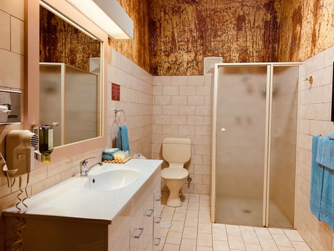 Desert Cave Hotel - Port Augusta Accommodation 5