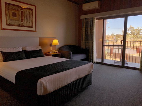 Desert Cave Hotel - Port Augusta Accommodation 20