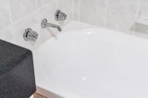 Executive 3 Bedroom Apartment + Internet + Parking - Port Augusta Accommodation 37