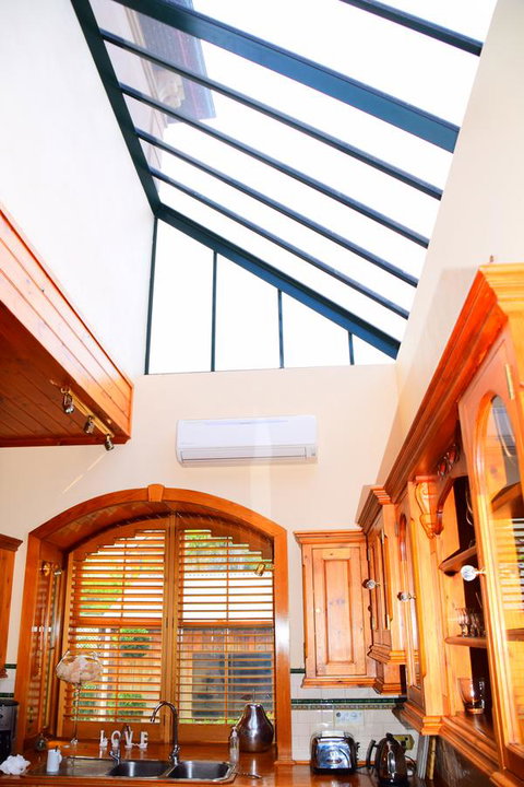 Grand Bluestone Mansion - Port Augusta Accommodation 11