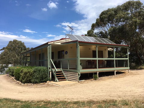 Shiraz Cottage - Port Augusta Accommodation 0