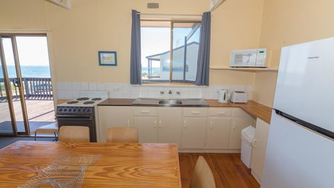 Sandy Feet 31 Gold Coast Drive - Port Augusta Accommodation 12