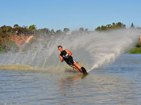 Echo Holiday Parks - Renmark - Port Augusta Accommodation 6
