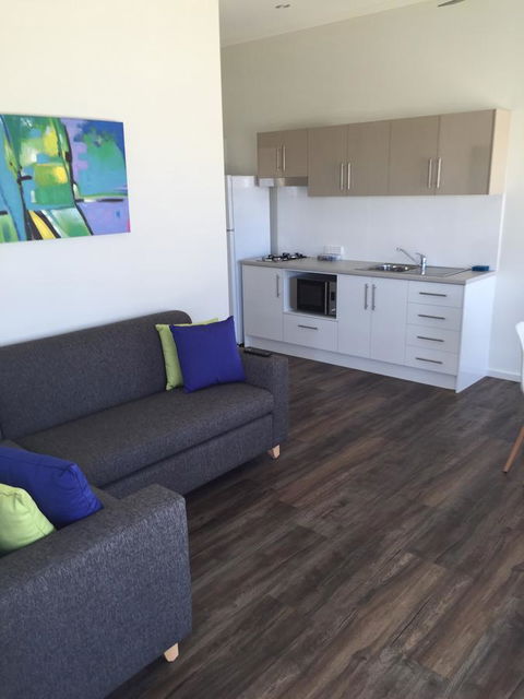 Brighton Beachfront Holiday Park Adelaide - Port Augusta Accommodation 1