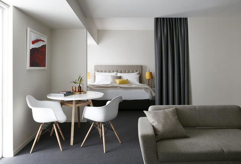 Art Series - The Watson - Port Augusta Accommodation 17