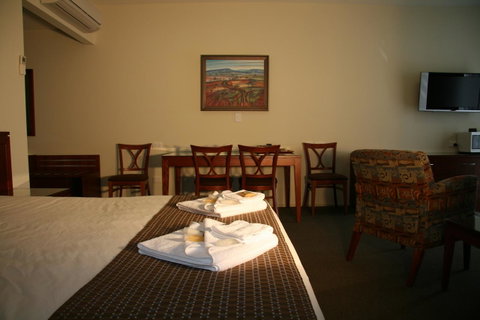Strath Motel - Port Augusta Accommodation 9