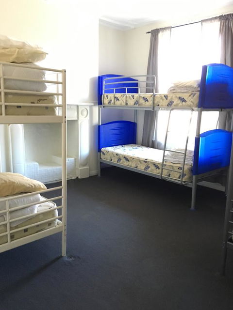 Shingo\'s Backpackers - Port Augusta Accommodation 1