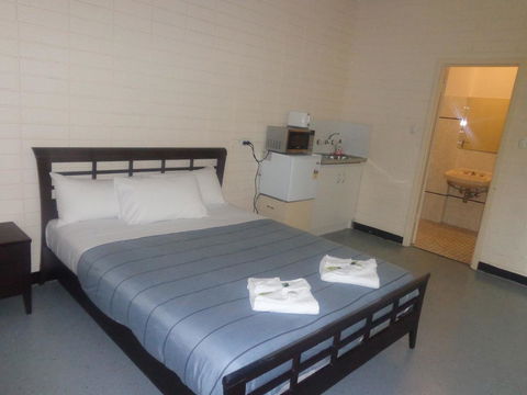 Adelaide Backpackers And Travellers Inn - Port Augusta Accommodation 23