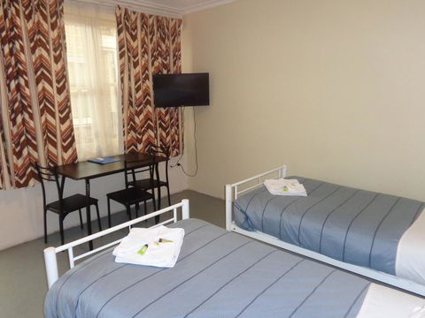 Adelaide Backpackers And Travellers Inn - Port Augusta Accommodation 30