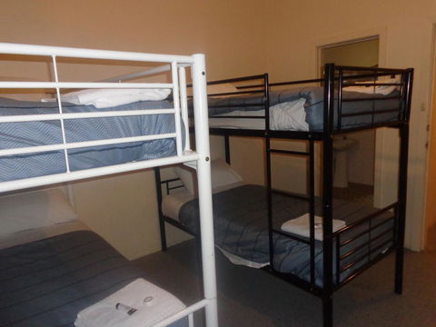 Adelaide Backpackers And Travellers Inn - Port Augusta Accommodation 8