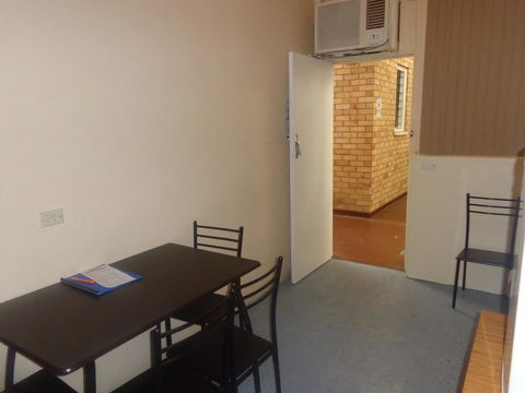 Adelaide Backpackers And Travellers Inn - Port Augusta Accommodation 6