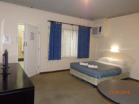 Adelaide Backpackers And Travellers Inn - Port Augusta Accommodation 0
