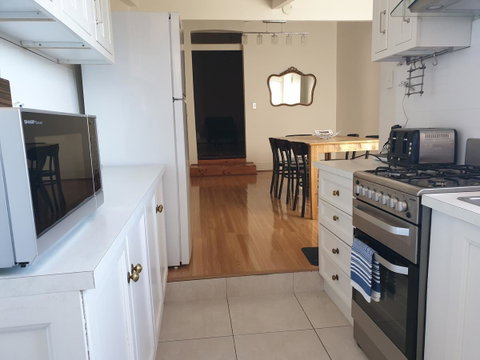 Hammond Apartments - Port Augusta Accommodation 4