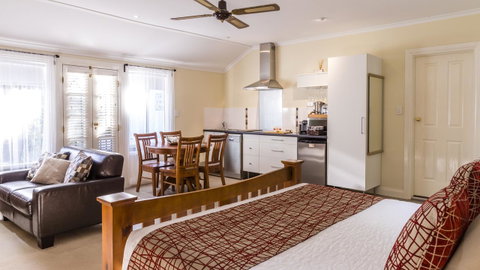 One Tree Bed And Breakfast - Port Augusta Accommodation 17