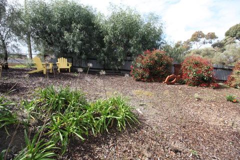 One Tree Bed And Breakfast - Port Augusta Accommodation 4