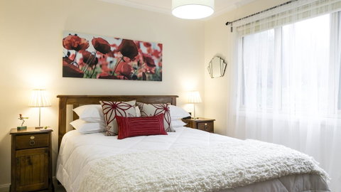 One Tree Bed And Breakfast - Port Augusta Accommodation 2