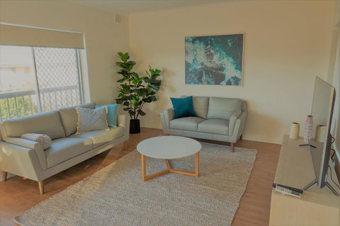 Henley Beach South, Amazing Views, Huge Private Balcony! - Port Augusta Accommodation 18