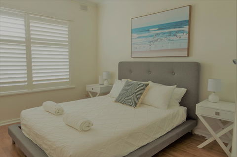 Henley Beach South, Amazing Views, Huge Private Balcony! - Port Augusta Accommodation 1