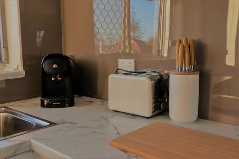 Henley Beach South, Amazing Views, Huge Private Balcony! - Port Augusta Accommodation 9