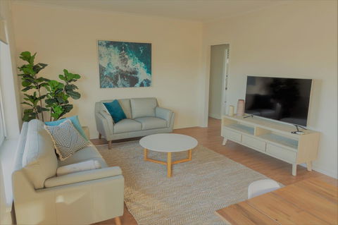 Henley Beach South, Amazing Views, Huge Private Balcony! - Port Augusta Accommodation 14