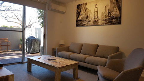 North Adelaide Apartment - Port Augusta Accommodation 5