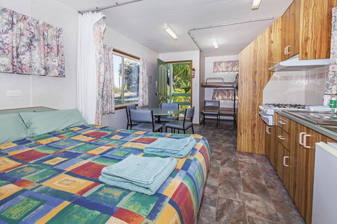 Echo Holiday Parks - Naracoorte - Port Augusta Accommodation 0