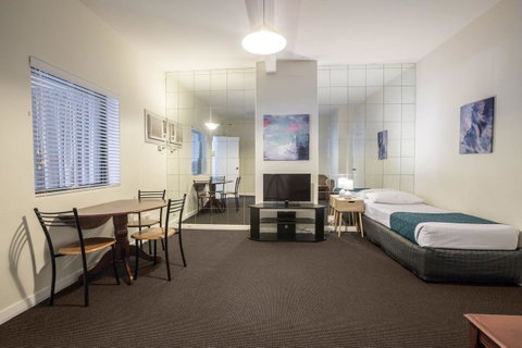 Greenways Apartments - Port Augusta Accommodation 0