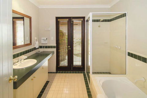 Margaret River Resort - Port Augusta Accommodation 7
