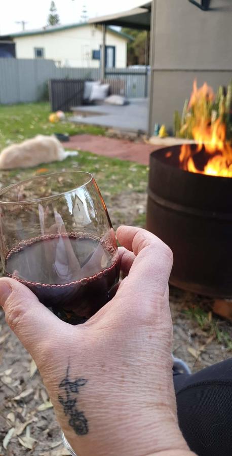 Just Chillin - Port Augusta Accommodation 11