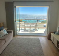 Cottesloe Beachfront Ocean View Apartment - Port Augusta Accommodation