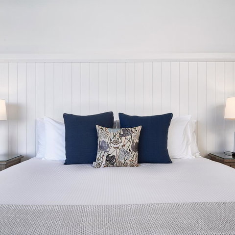 Anchorage Port Stephens - Port Augusta Accommodation 24
